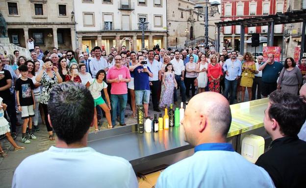 2.000 tapas para chuparse los dedos