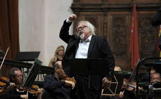 'Hamlet' unió a Juan Echanove y a la Orquesta de Córdoba