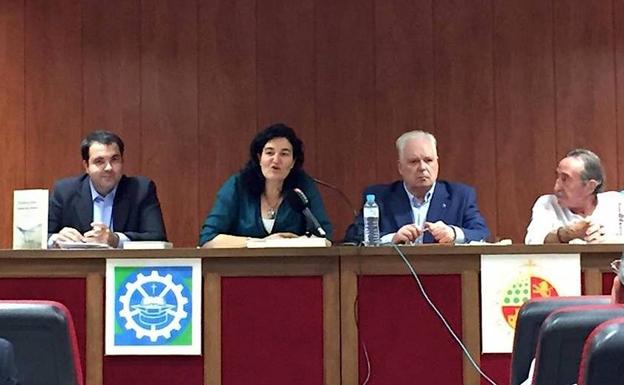 'Pinceladas de historia y brochazos para el patrimonio' de Antonio Almagro