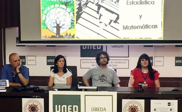 La UNED de Úbeda acogió unas jornadas sobre innovación docente en Estadística y Matemáticas