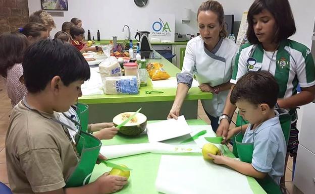 Aprendiendo recetas para elaborar un pícnic saludable
