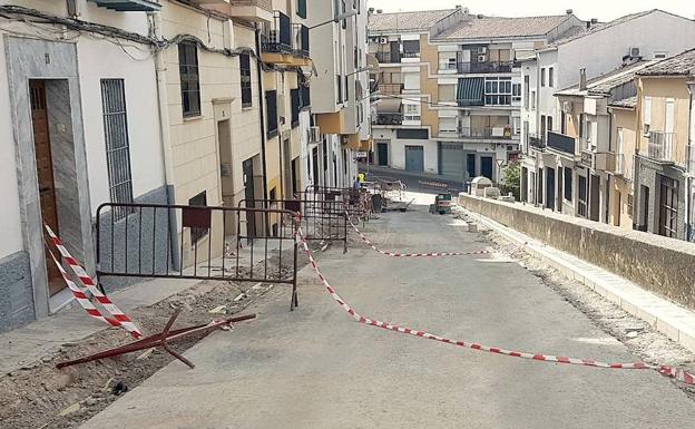Cortes de agua este martes por las obras de la calle Carnicerito de Úbeda