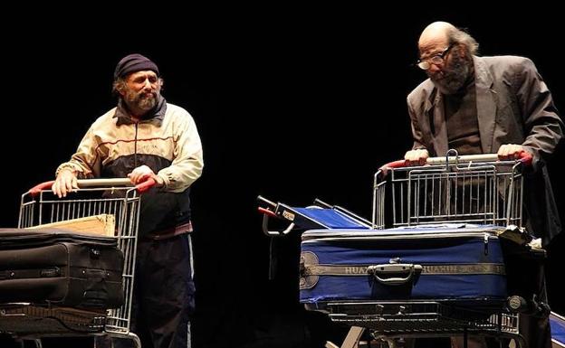 Doble ración del esperpéntico y genial universo de La Zaranda en la Muestra de Teatro