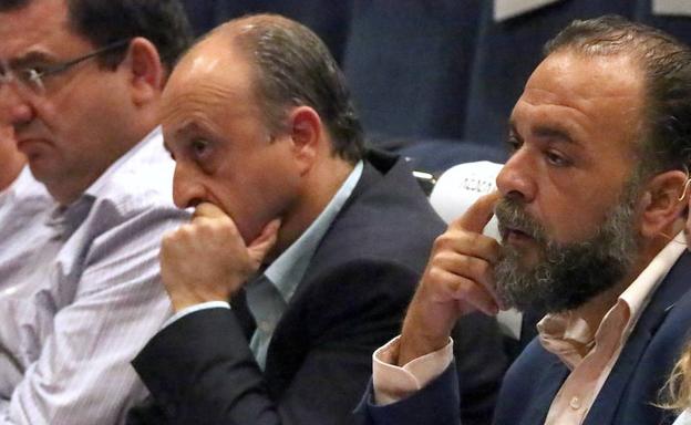 «José Robles no nos representa; no habla en nombre del PP de Úbeda»