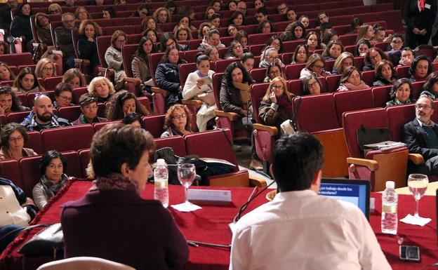 Educación para combatir los distintos tipos de violencia entre menores y adolescentes