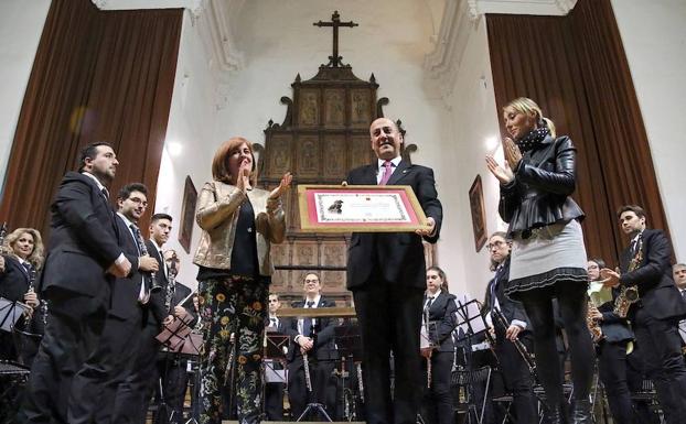 Merecido homenaje de la ciudad a la Agrupación Musical Ubetense