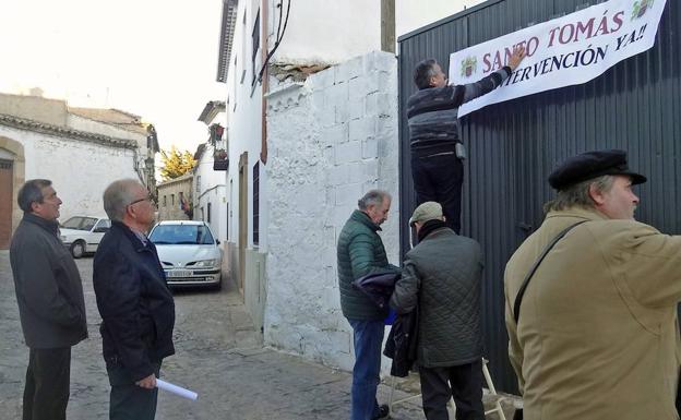 Los Caballeros Veinticuatro reivindicaron la puesta en valor de las ruinas de Santo Tomás