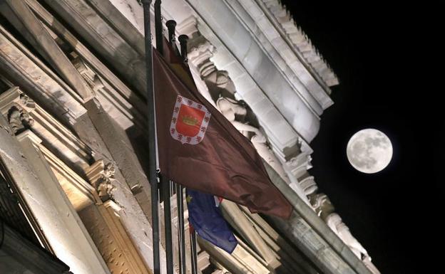 Presentado el borrador de presupuesto municipal, que se incrementa en casi un millón de euros