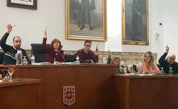 El pleno dio el visto bueno a los presupuestos municipales, que superan los 31 millones de euros