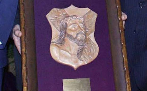 La Caída reconoce con su premio anual a las diecinueve cofradías ubetenses