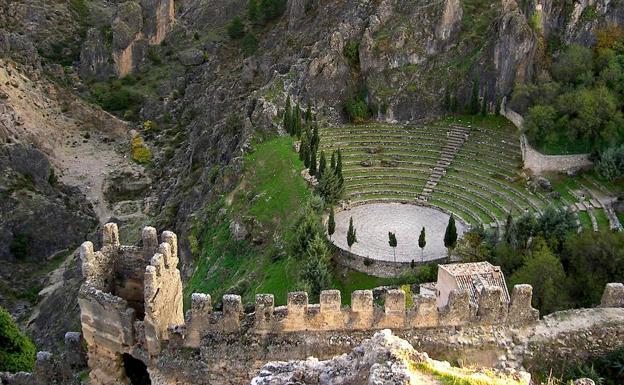 El Ayuntamiento anuncia un viaje cultural para mayores a Cazorla y La Iruela