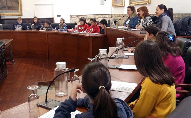 Un nuevo órgano municipal para dar voz a la infancia y adolescencia