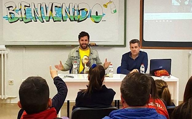 'Belin' mantuvo un encuentro con alumnos del colegio Salesiano de Úbeda