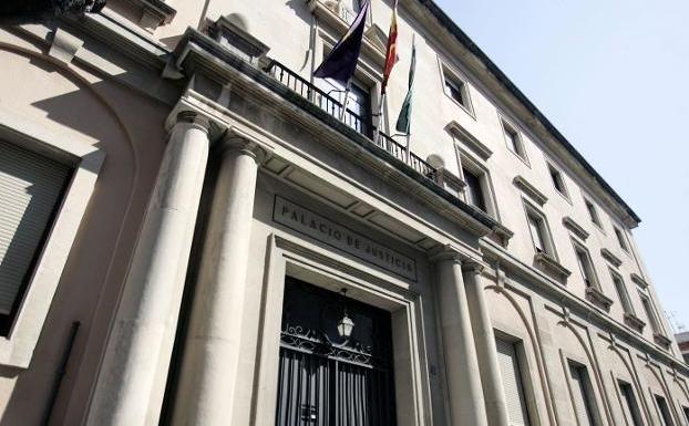 Un joven de Úbeda se enfrenta a nueve años de cárcel por mantener relaciones con una menor de 13 años