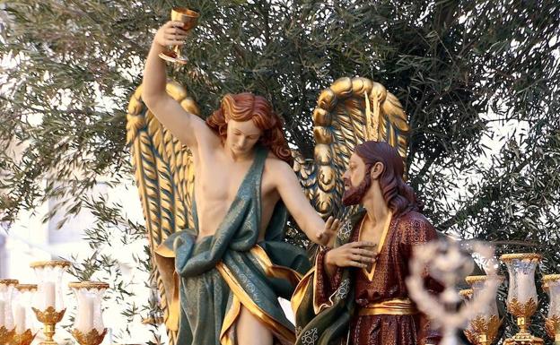Procesión extraordinaria de la Oración en el Huerto y eucaristía en los jardines del Hospital de Santiago