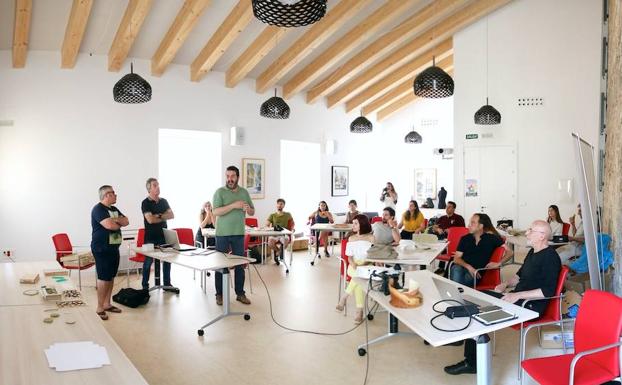 Primeros resultados del proyecto piloto sobre artesanía contemporánea