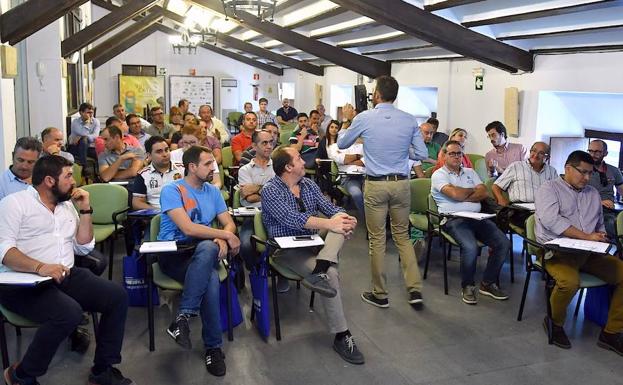 Éxito del curso para maestros y operarios de almazara