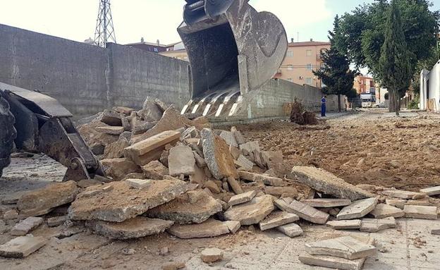 Comienzan las esperadas obras en el camino del cementerio