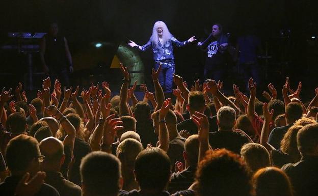 Noche de rock andaluz y de canciones convertidas en himnos