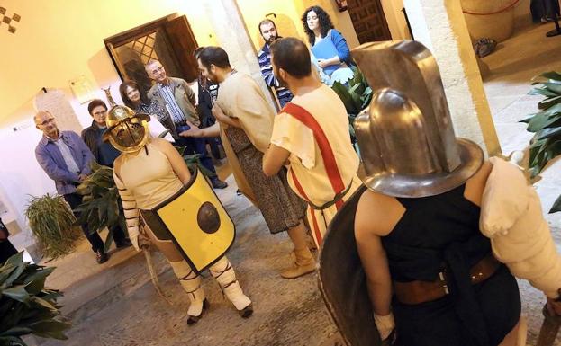 El Museo Arqueológico acoge una muestra sobre los espectáculos en la antigua Roma