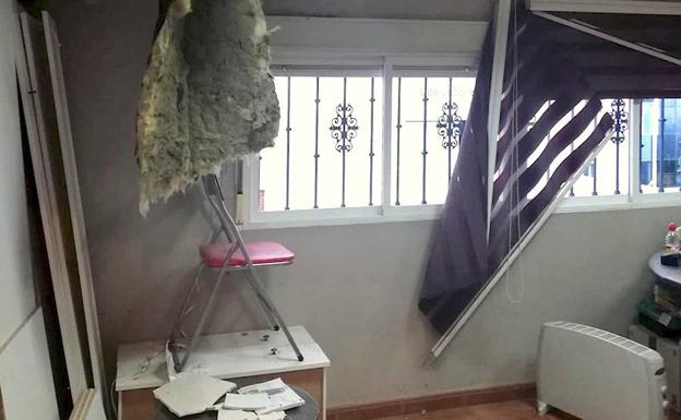 Entró a robar por el tejado de una empresa pero huyó al verse grabado por las cámaras de seguridad