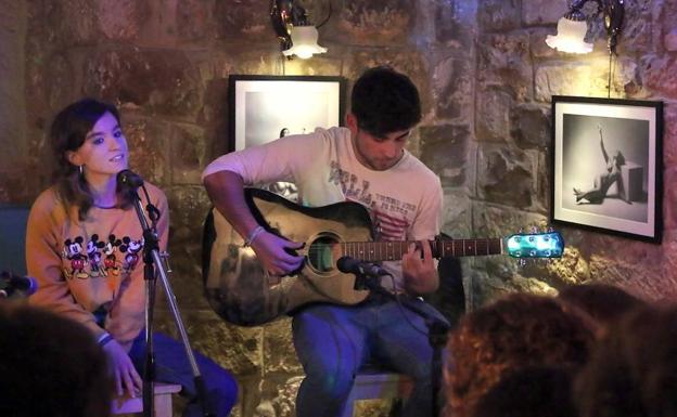 'Vda con arte', nueva sesión de micro abierto con música, poesía y danza