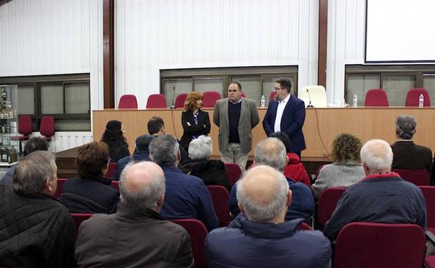 Respaldo del consejero a La Unión, la primera cooperativa que se constituyó en la provincia