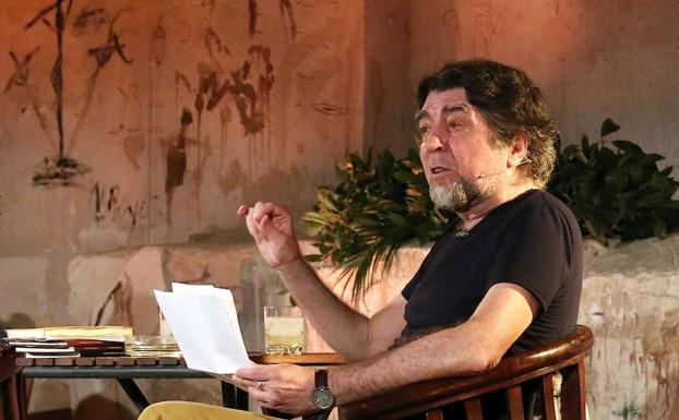 Un nuevo poemario de Joaquín Sabina a beneficio del proyecto cultural de San Lorenzo