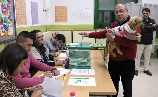 Descenso de PSOE y PP en Úbeda frente al crecimiento de la abstención y de otras fuerzas de derechas
