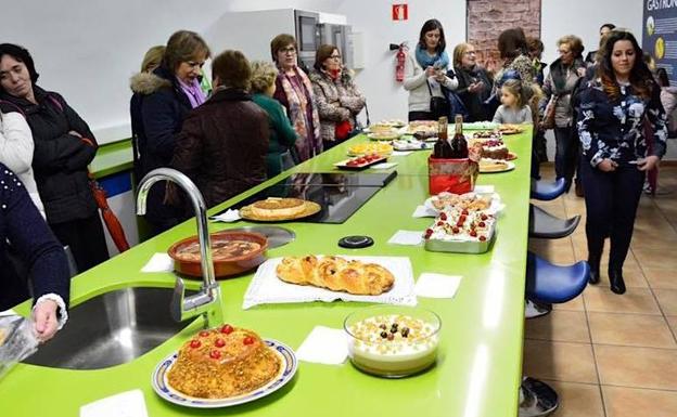 Taller de repostería y posterior concurso para endulzar el pórtico de la Navidad