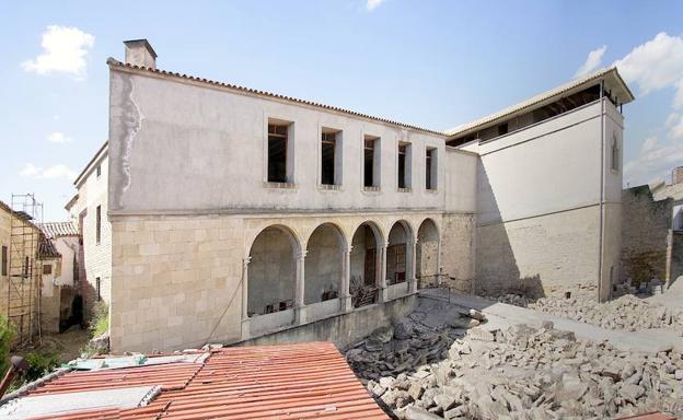 La UNED pide «generosidad y altura de miras» para dar uso al Palacio de Francisco de los Cobos