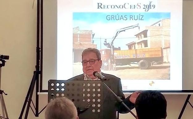 Reconocimiento a José Ruiz Latorre por su trayectoria de éxito como empresario familiar