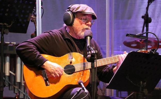 El Festival de Música de Úbeda otorga su Medalla de Oro al cantautor Silvio Rodríguez