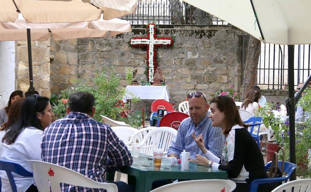 Diez Cruces de Mayo animarán Úbeda durante el fin de semana