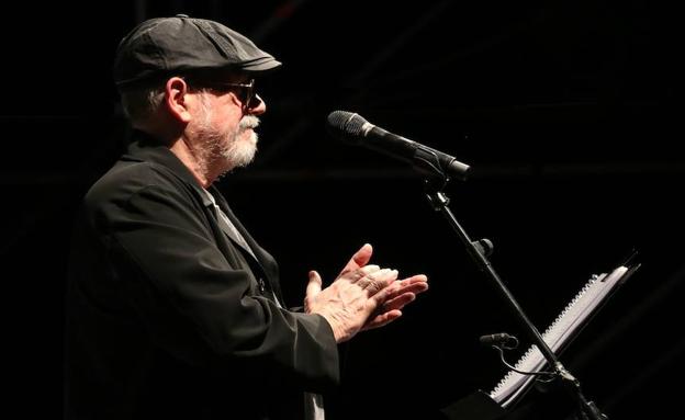 Pequeña serenata nocturna de Silvio Rodríguez