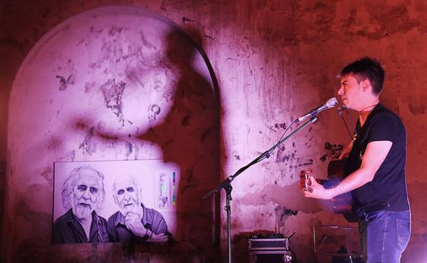 El cantautor ubetense Juanfra Cordero publica nuevo disco