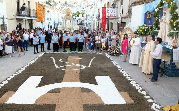 El barrio de San Millán arropó a la Virgen de la Soledad en la festividad de la Ascensión