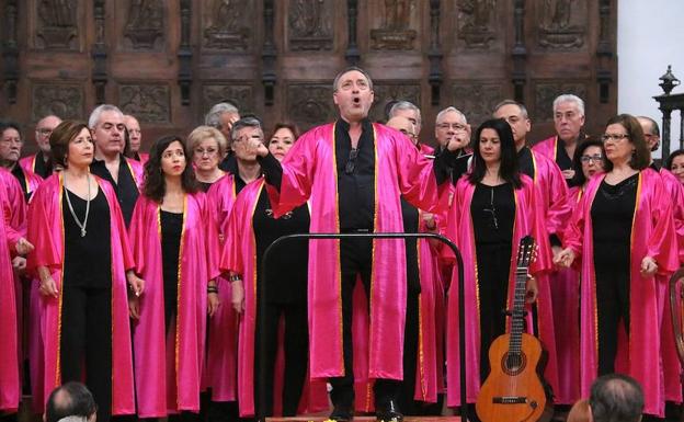La Agrupación Coral Ubetense celebró su cuarenta aniversario con un concierto extraordinario