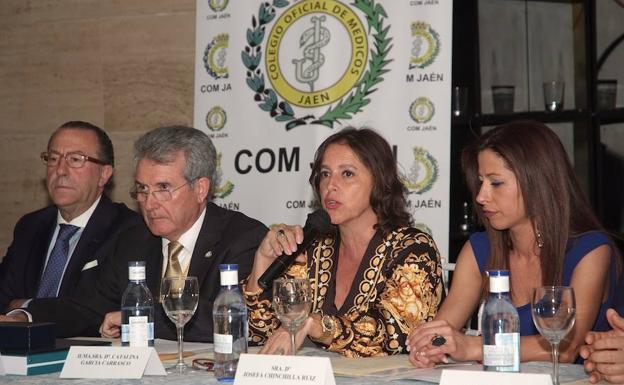 Los médicos de la provincia clausuraron en Úbeda el curso académico