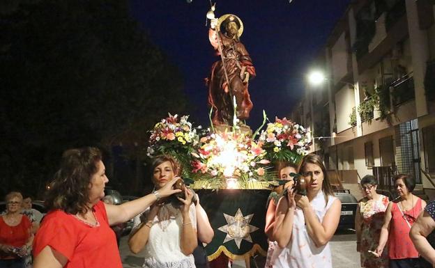 Procesión de Santiago Apóstol por el barrio de la Puerta del Sol