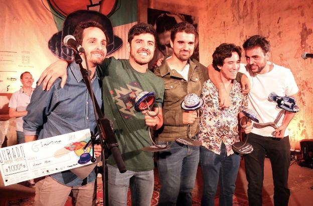 Fernando Macías y Amaury Muro ganaron el concurso 'Sabina por aquí'