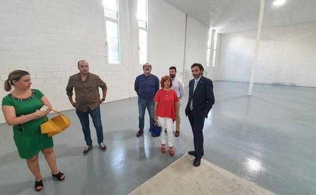 Finalizan las obras de las seis naves destinadas a alojamiento empresarial en La Alberquilla