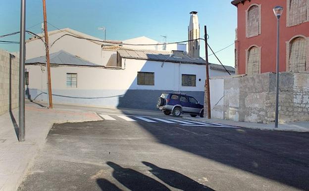 Abierta al tránsito la calle Forjadores tras casi dos décadas de reivindicaciones