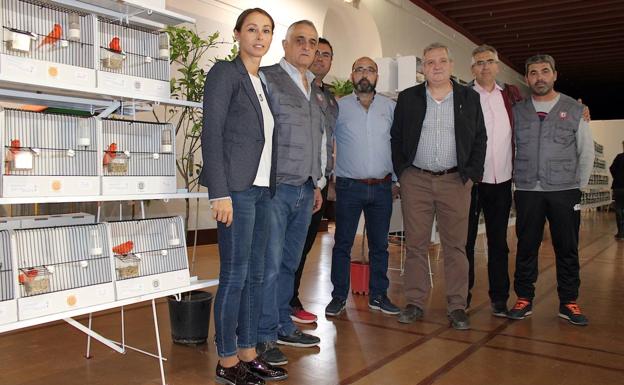 Más de mil aves de ochenta criadores en el Concurso Ornitológico 'El Aviario de Úbeda'