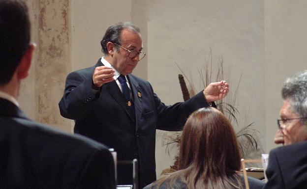 Solicitan el título de Hijo Predilecto para el maestro Herrera Moya