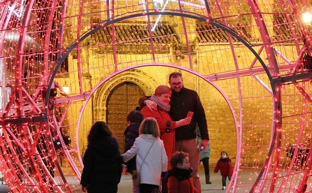 Úbeda brilla para recibir las fiestas Navideñas