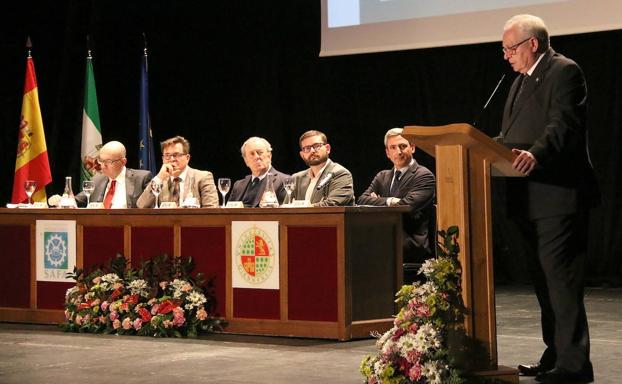 Repaso a la historia del Centro Universitario Safa en su 75 aniversario