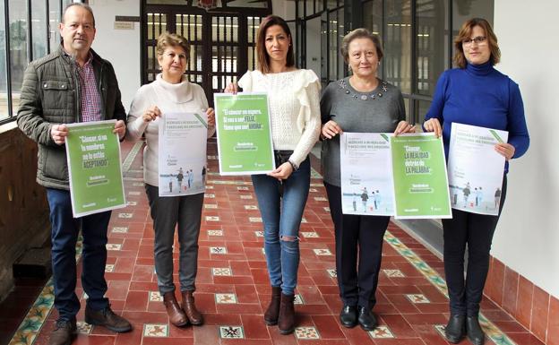 Acciones de visibilización e información para el Día Mundial Contra el Cáncer