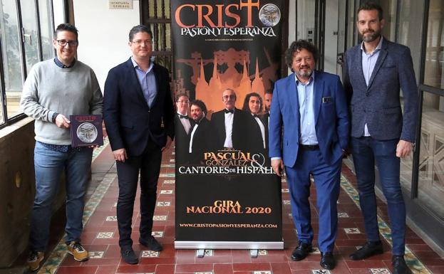 'Cristo. Pasión y Esperanza' de Cantores de Híspalis llegará a la plaza de toros el 14 de marzo