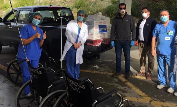 Donaciones de material al Hospital San Juan de la Cruz